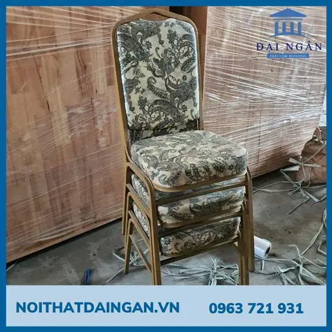 Tổng Hợp Mẫu Bàn Ăn Tiệc Cưới Đẹp, Sang Trọng: Kích Thước, Chất Liệu & Bảng Giá Tham Khảo
