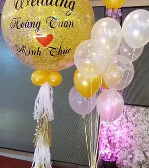 Tư Vấn Chọn Mua & Thuê Dịch Vụ Bong Bóng Tiệc Cưới: So Sánh Loại, Giá & Lưu Ý Quan Trọng
