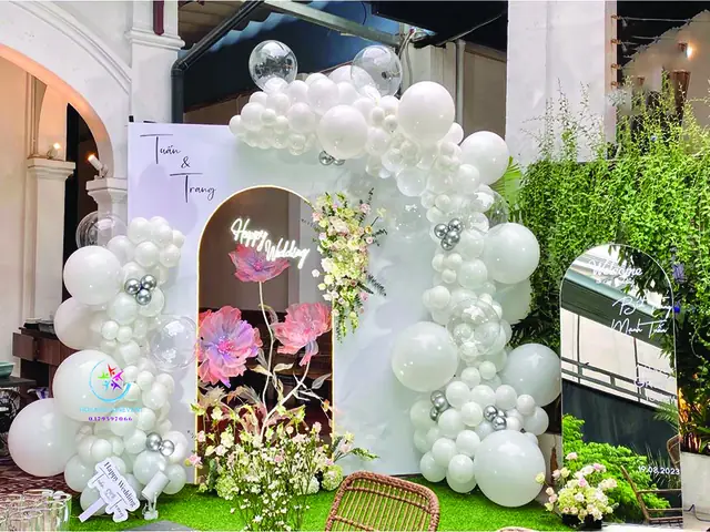 Tư Vấn Chọn Mua & Thuê Dịch Vụ Bong Bóng Tiệc Cưới: So Sánh Loại, Giá & Lưu Ý Quan Trọng