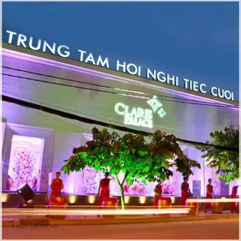 Review Buffet Chay Tại Nhà Hàng Tiệc Cưới Claris Palace: Thực Đơn 60+ Món, Ưu Đãi & Top Địa Chỉ Tham Khảo TP.HCM