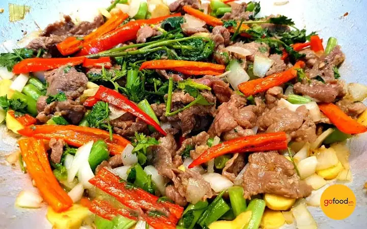Danh Sách Các Món Bò Đãi Tiệc Cưới Sang Trọng, Thơm Ngon, Dễ Làm Dành Cho Ngày Trọng Đại