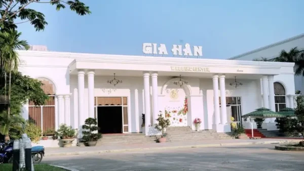 Top Nhà Hàng Tiệc Cưới Đà Nẵng Giá Phải Chăng & Đẹp Sang Trọng