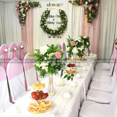 Cách Cắm Hoa Bàn Tiệc Cưới Đẹp, Đơn Giản Và Bền: Hướng Dẫn Từng Bước Cho Đám Cưới
