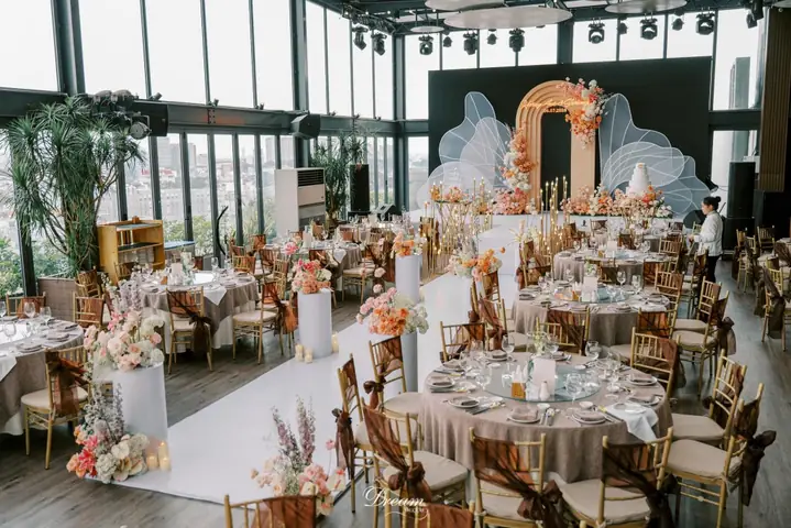 Bảng Giá Tiệc Cưới Capella Gallery Hall 2026: Chi Tiết Mức Giá/bàn, Gói Trọn Gói & Thực Đơn Mới Nhất
