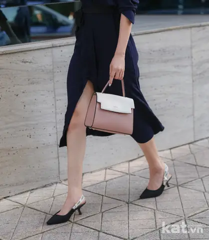 Cách Chọn Túi Xách Đi Dự Tiệc Cưới Cho Nàng: Sang Trọng, Hợp Trang Phục Và Đúng Dresscode