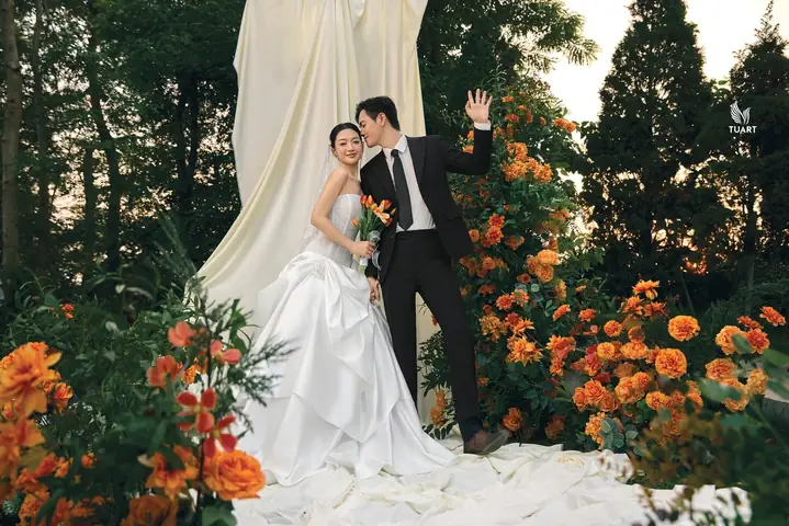 Top 10+ Studio Chụp Hình Tiệc Cưới TP.HCM Uy Tín, Báo Giá & Review Chi Tiết 2024 Top 10+ Studio Chụp Hình Tiệc Cưới TP.HCM Uy Tín, Báo Giá & Review Chi Tiết 2024