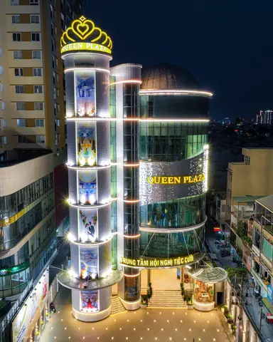 Bảng Giá Bàn Tiệc Cưới Queen Plaza 2025: Chi Tiết Thực Đơn Kỳ Hòa & Gói Ưu Đãi Tân Bình
