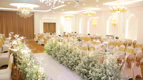Bảng Giá Đặt Bàn Tiệc Cưới 2025: Mức Giá Tham Khảo Và Hướng Dẫn Chọn Theo Ngân Sách