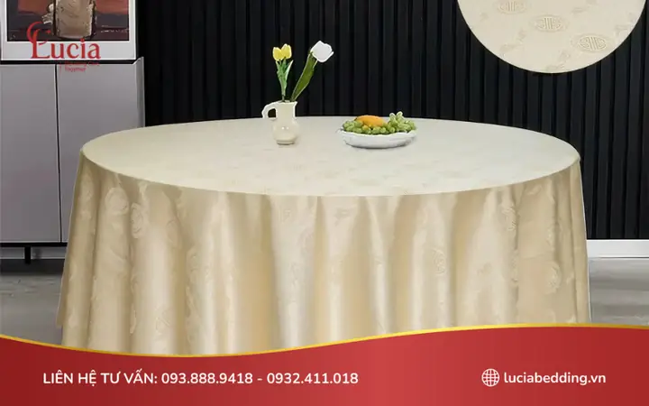 Cách Chọn Khăn Trải Bàn Tròn Tiệc Cưới Đúng Chuẩn: Kích Thước, Chất Liệu & Top Mẫu Được Ưa Chuộng