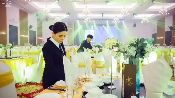 Kinh Nghiệm Đặt Số Lượng Bàn Tiệc Cưới: Công Thức Tính Chuẩn Cho Từng Nhu Cầu