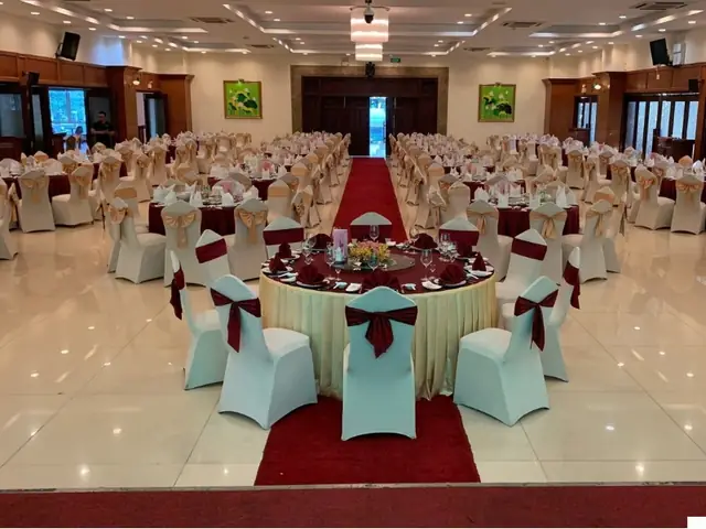 Nhà Hàng Tiệc Cưới Glorious Ở Đâu? Địa Chỉ, Dịch Vụ Và Bảng Giá