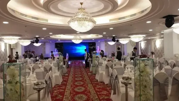Nhà Hàng Tiệc Cưới Glorious Ở Đâu? Địa Chỉ, Dịch Vụ Và Bảng Giá