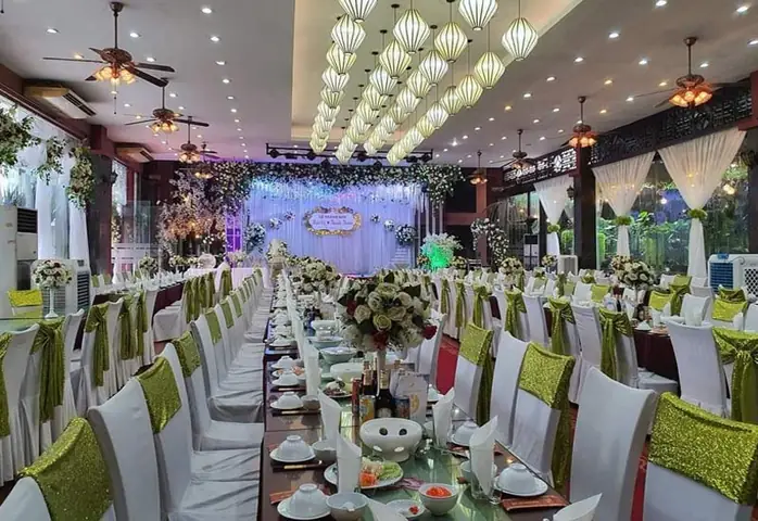 Nhà Hàng Tiệc Cưới Hải Yến Ở Đâu? Địa Điểm, Menu Và Dịch Vụ Cho Cô Dâu Chú Rể