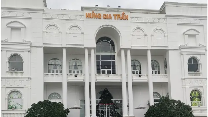 Đánh Giá Chi Tiết Nhà Hàng Tiệc Cưới Hưng Gia Trần Đà Nẵng: Sảnh Tiệc, Thực Đơn, Giá & Địa Chỉ