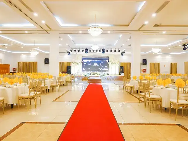 Tổng Hợp Địa Chỉ Các Cơ Sở Nhà Hàng Tiệc Cưới Hương Sen: Không Gian, Thực Đơn & Giá Cập Nhật
