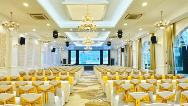 Top Nhà Hàng Tiệc Cưới Đường Nguyễn Thái Sơn: Review Luxury Palace & Các Lựa Chọn Gần Đó
