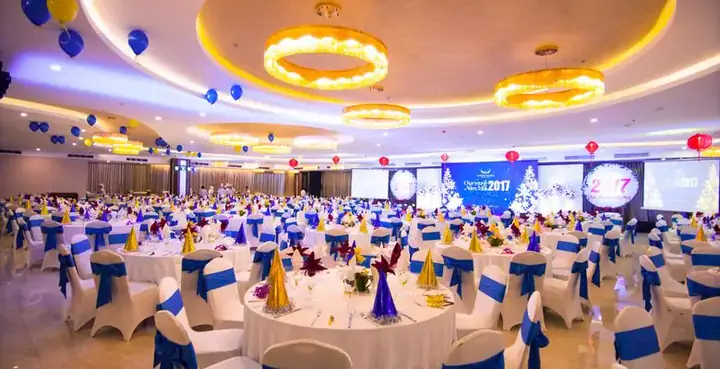 Top 10 Nhà Hàng Tiệc Cưới Nha Trang Sang Trọng, Đẹp Như Mơ Năm 2025
