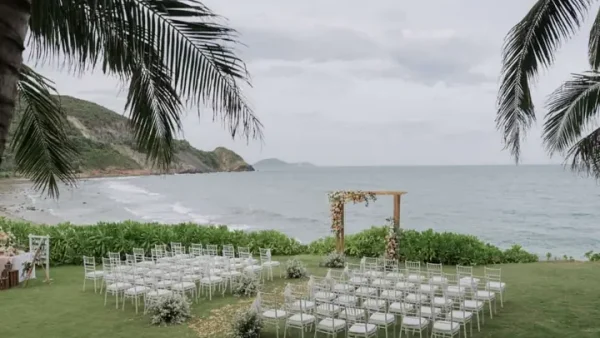 Top 10 Nhà Hàng Tiệc Cưới Nha Trang Sang Trọng, Đẹp Như Mơ Năm 2025