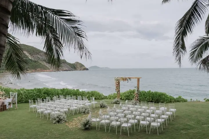 Top 10 Nhà Hàng Tiệc Cưới Nha Trang Sang Trọng, Đẹp Như Mơ Năm 2025