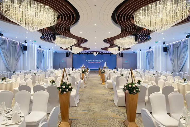 Top 15+ Nhà Hàng Tiệc Cưới Quận Bình Thạnh 2025: Danh Sách Chi Tiết Theo Phong Cách & Kinh Nghiệm Chọn