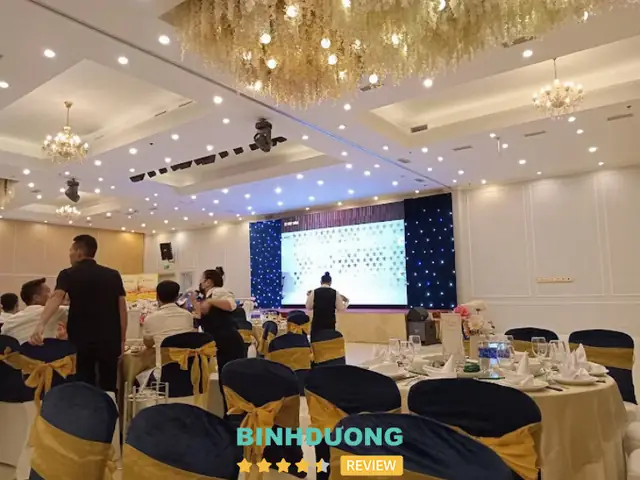 Nhà Hàng Tiệc Cưới Rosa Palace Bình Dương: Địa Chỉ, Sảnh Tiệc, Thực Đơn, Giá Cả & Review Chi Tiết 2024