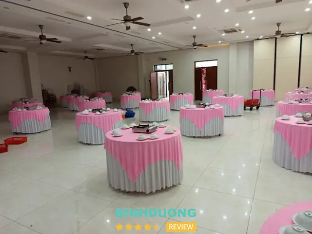 Nhà Hàng Tiệc Cưới Rosa Palace Bình Dương: Địa Chỉ, Sảnh Tiệc, Thực Đơn, Giá Cả & Review Chi Tiết 2024