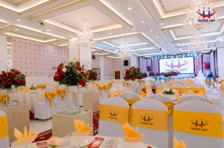 Nhà Hàng Tiệc Cưới Việt Hương: Menu, Sảnh Cưới Và Đặt Lịch