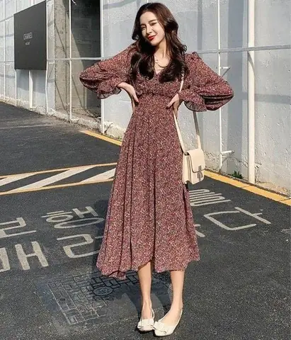 Quần Áo Dự Tiệc Cưới Cho Nữ: 25+ Cách Phối Outfit Sang Trọng Chuẩn Dress Code