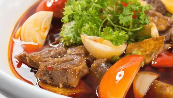 Tổng Hợp 50+ Mẫu Thực Đơn Nhà Hàng Tiệc Cưới Theo Giá & Số Món (mới Nhất)