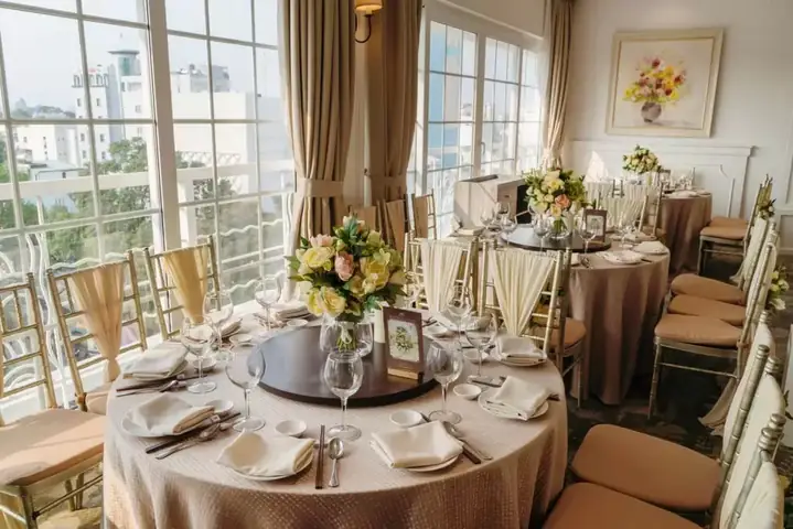 Khám Phá Tòa Nhà Sự Kiện Gala Royale – Địa Điểm Ideal Cho Tiệc Cưới Sang Trọng Tại Quận 1