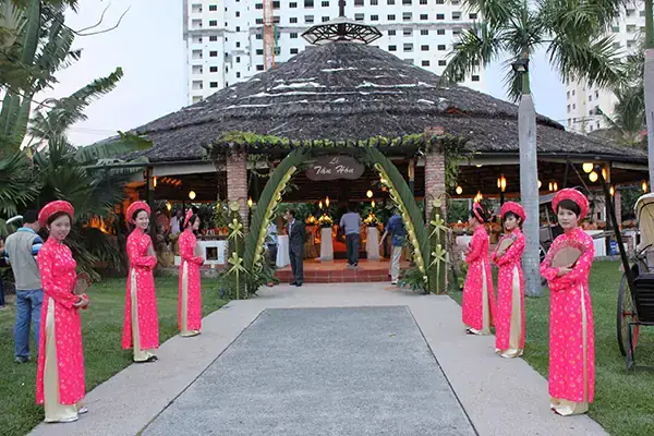 Tiệc Cưới Khu Du Lịch Văn Thánh - Địa Điểm Tổ Chức Tiệc Cưới Lý Tưởng Tại TP.HCM