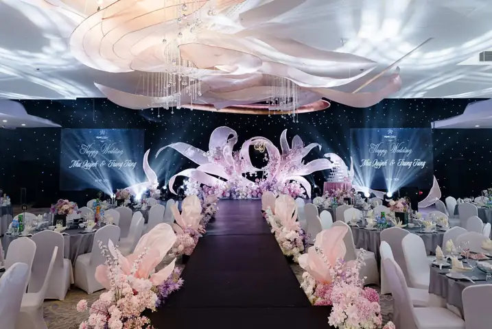 Top Trung Tâm Tiệc Cưới Đẹp, Uy Tín 2024: Danh Sách, Giá Tham Khảo & Tiêu Chí Chọn Sảnh Chuẩn Nhất