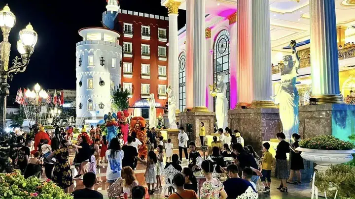 Tìm Hiểu Trung Tâm Tiệc Cưới Hải Đăng Plaza Hải Phòng Cho Cặp Đôi: Dịch Vụ, Không Gian Và Giá