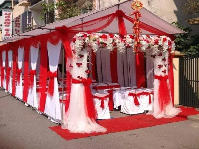 Hướng Dẫn Chọn Mua Vải Voan Trang Trí Tiệc Cưới: Từ A-Z Cho Không Gian Sang Trọng